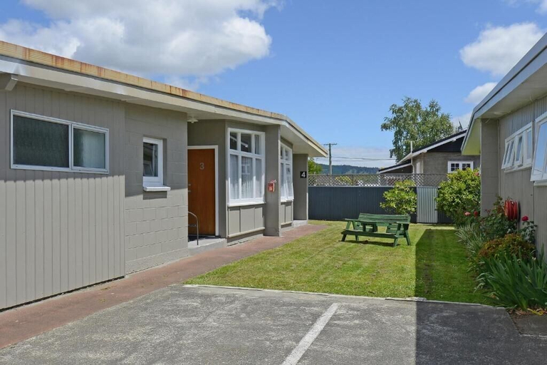 Exterior & Views 2, Trentham Motel, Upper Hutt
