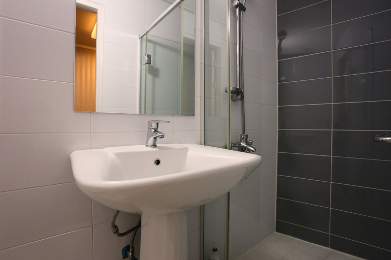 Bathroom 4, Mama Guest House, Jung