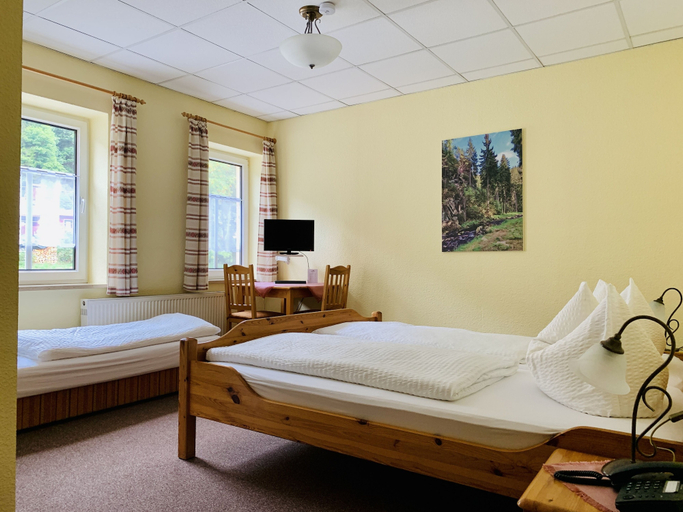 Bedroom 2, Pension Weiberwirtschaft, Erzgebirgskreis