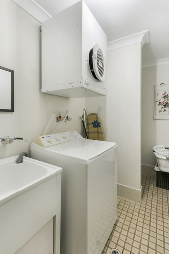Bathroom 3, Jarara Cottage, Blue Mountains