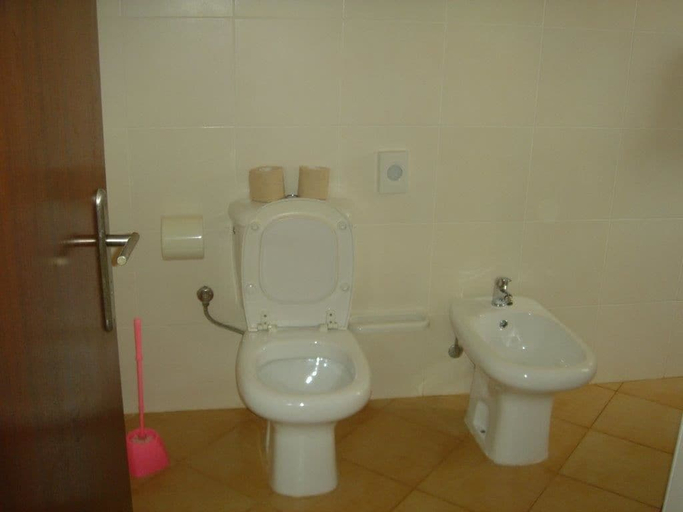 Bathroom 3, Aparthotel Ponta Preta