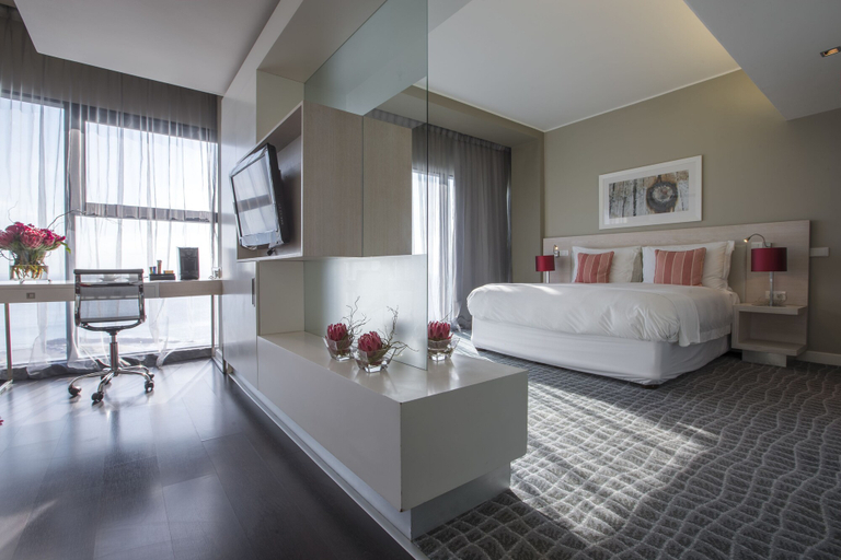 Bedroom 4, Radisson Blu Hotel, Port Elizabeth, Nelson Mandela Bay
