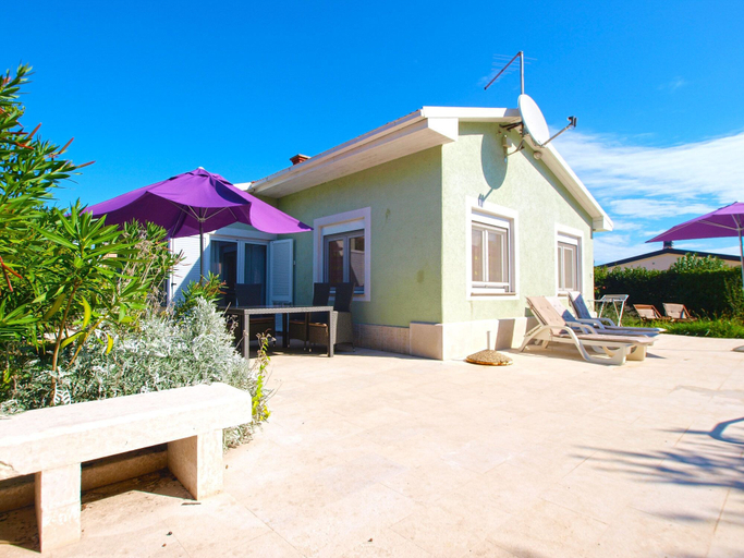 Exterior & Views 2, House 1201, Medulin