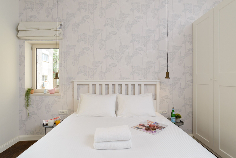 Bedroom 2, Arlo by TLV2RENT