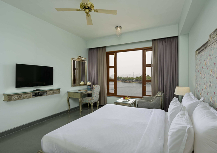 Bedroom 3, Brahma Niwas - Luxury Lake View Hotel with Infinity Pool, Udaipur, Udaipur