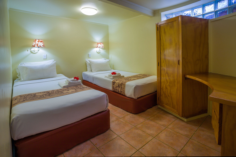 Bedroom 4, The Rarotongan Beach Resort & Lagoonarium, Rorotonga
