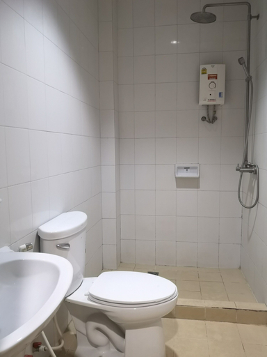 Bathroom 5, The Wonders Hotel, Muang Chaiyaphum