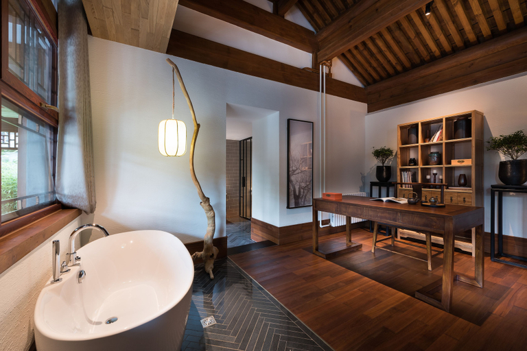 Bathroom 4, ManXin Qianmen Courtyard Hotel, Beijing