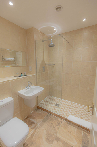 Bathroom 3, The Barn Hotel & Spa, Lincolnshire