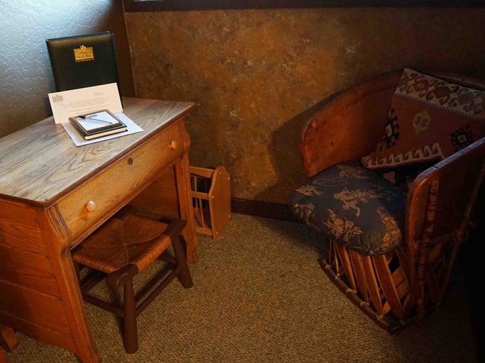 Others 5, Lodge At Sedona, Yavapai