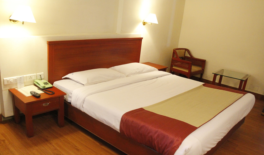 Bedroom 4, Hotel Aiswarya, Ernakulam