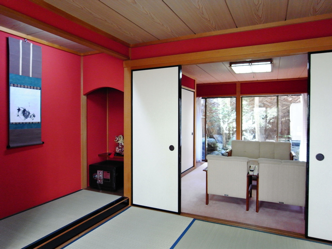 Others 5, Ryokan Yamamuro, Kanazawa