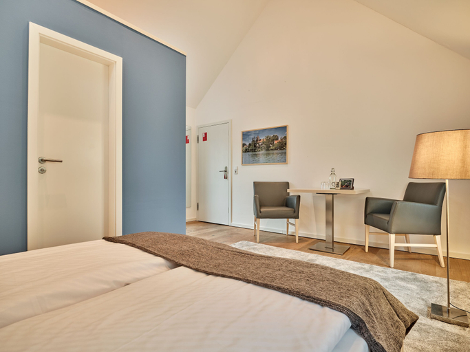 Bedroom 2, mein werder - hotel am markt, Potsdam-Mittelmark