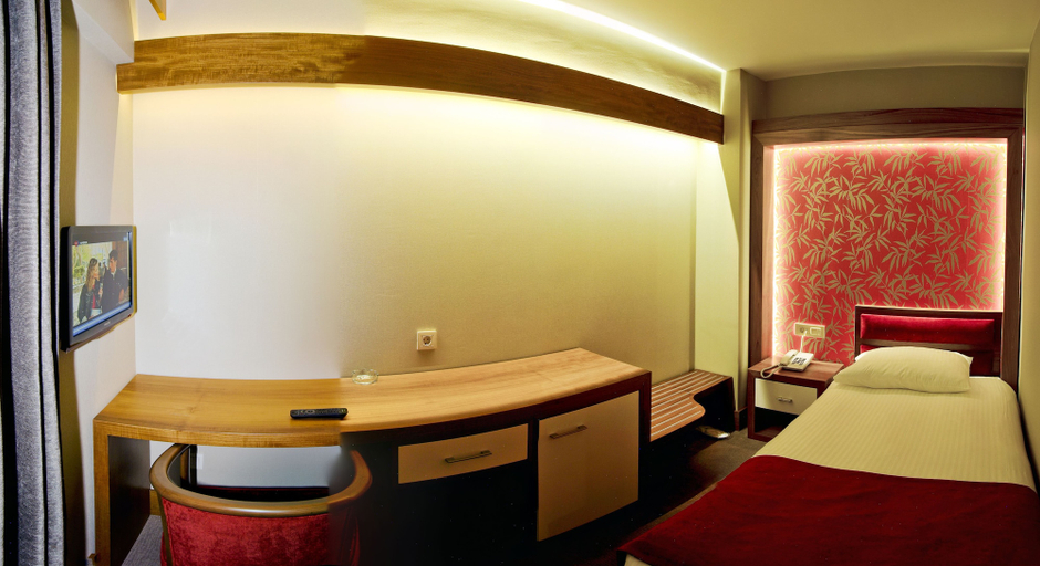 Bedroom 3, Bella Hotel, Kadıköy
