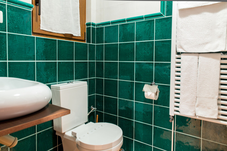 Bathroom 4, Hotel Rural Fontequeiroso, A Coruña