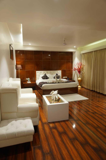 Others 5, Grand Geet Hotel, Kanpur Nagar