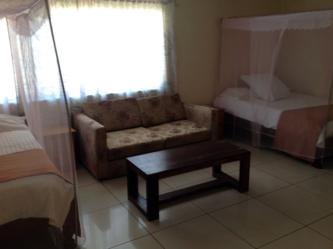 Bedroom 2, Standard Way Lodge, Livingstone