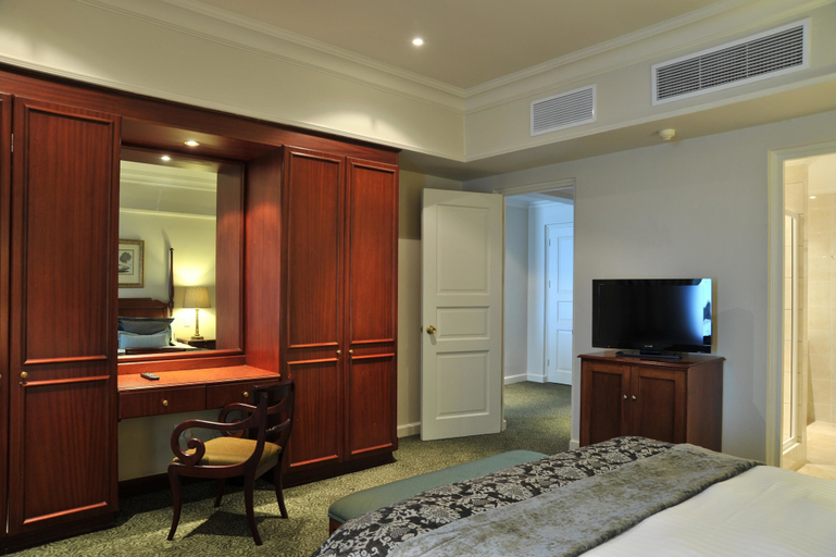 Bedroom 3, The Edward Hotel, eThekwini