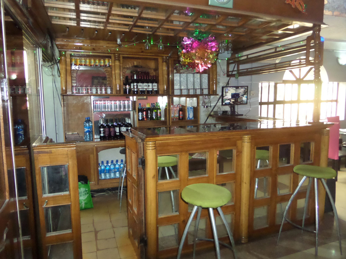Food & Drinks 5, Megsplace Inn, Ikeja