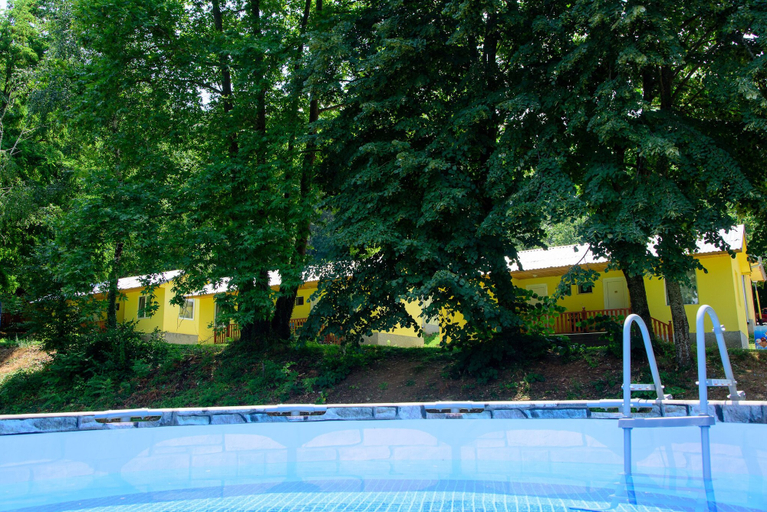 Sport & Beauty 4, Bungalows Kamena, Petrich