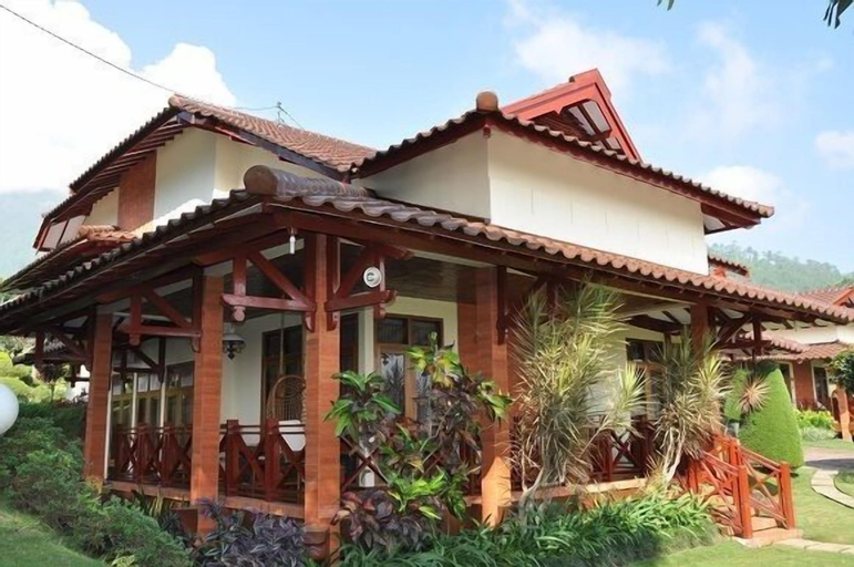 Exterior & Views 3, Kusuma Agrowisata Resort & Convention Hotel, Malang