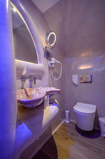 Bathroom 5, Naxos Island Escape, South Aegean