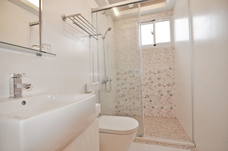 Bathroom 5, Love Traveling B&B, Taitung