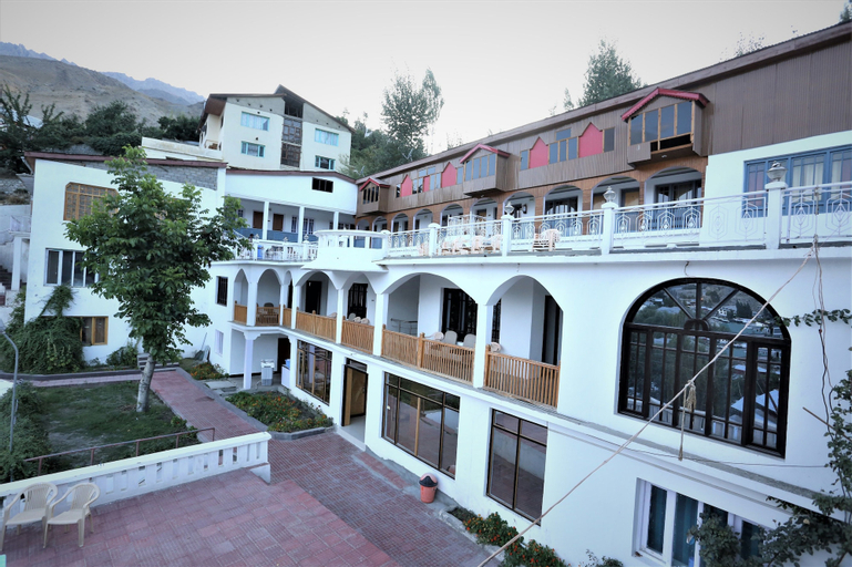 Hotel Caravan Sarai, Kargil