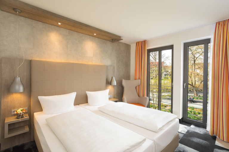 Bedroom 3, Hotel Krämerbrücke Erfurt, Erfurt