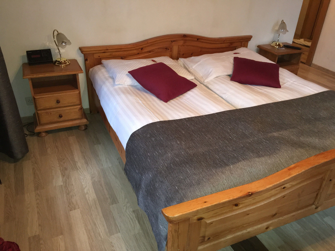 Bedroom 4, Historic Hotel Steinbock, Interlaken