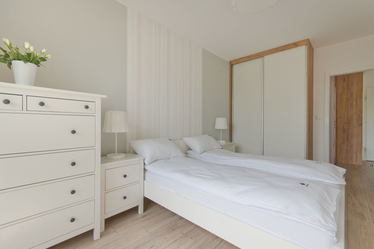 Bedroom 2, Imperial Apartments - Meridian, Gdańsk City