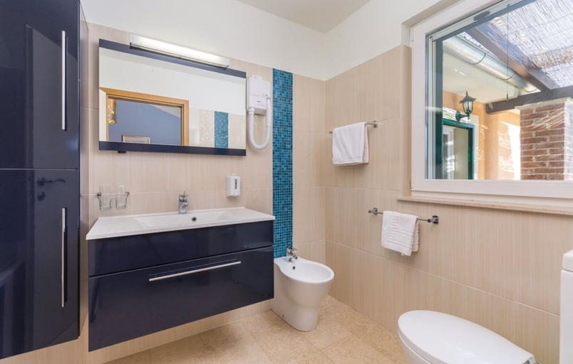 Bathroom 3, Villas Vea, Svetvinčenat
