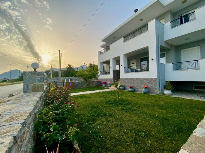 Exterior & Views 2, Eirini & Manolis Apartments, Crete