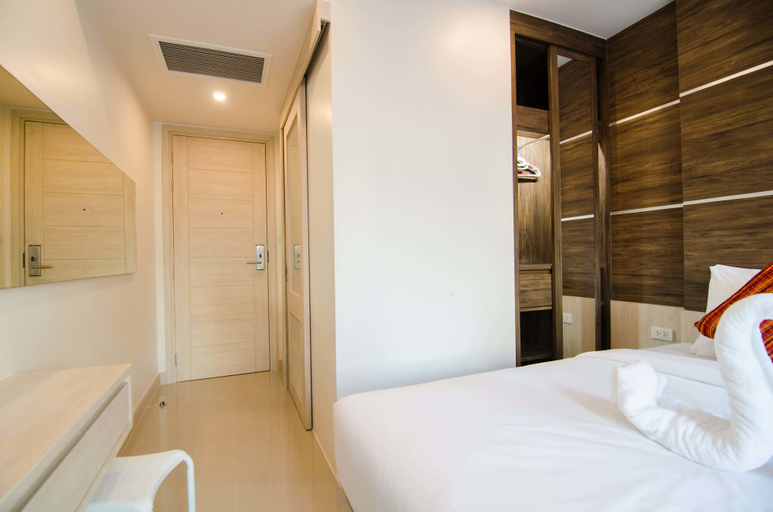 Bedroom 2, Elegancy Bangla Hotel, Pulau Phuket