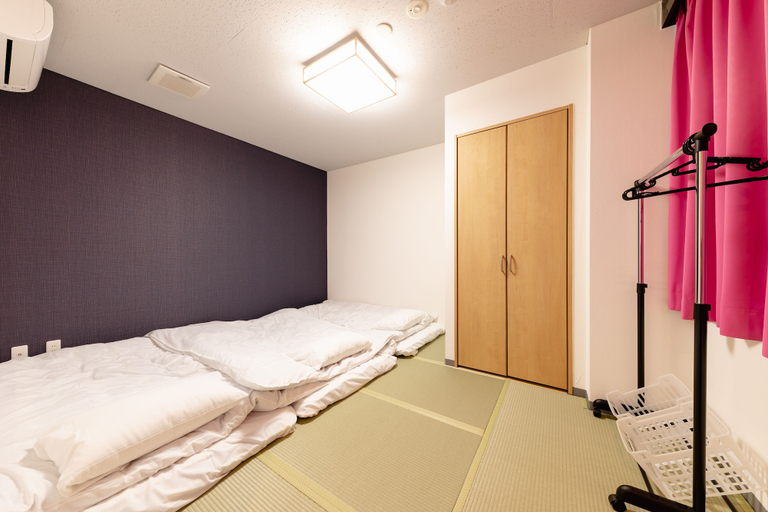 Bedroom 4, Nikko Inn Minamisenba - Hostel, Osaka