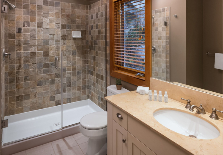 Bathroom 5, Outback Lakeside Vacation Homes, North Okanagan