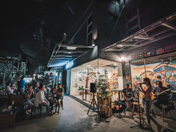 Exterior & Views, Murals Sleepbox Capsule Hostel - Adults Only, Cebu City