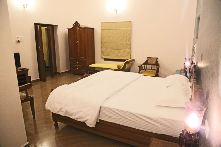 Bedroom 3, Vijaigarh kothi, Varanasi