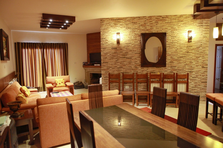 Food & Drinks, Cedars Palace, Bcharre