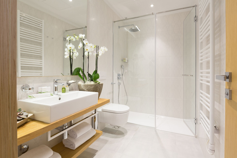 Bathroom 4, Boutique Hotel Museum, Belgrade