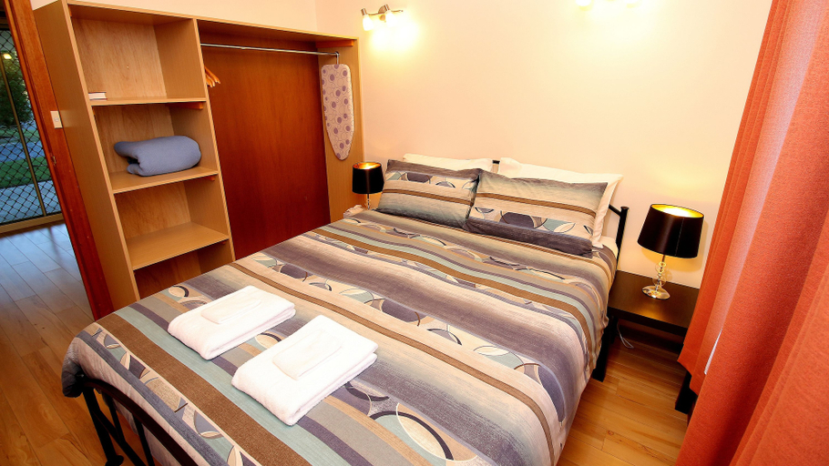Bedroom 3, Beauty Point Tourist Park, West Tamar - Pt A