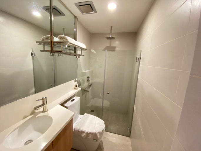 Bathroom, L Meridian Suites, Zamboanga City