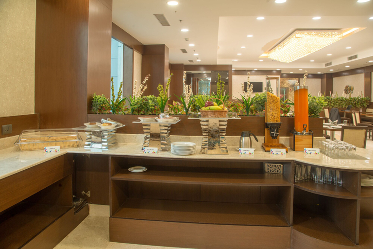 Food & Drinks 5, Hotel Mint Select Noida, Gautam Buddha Nagar