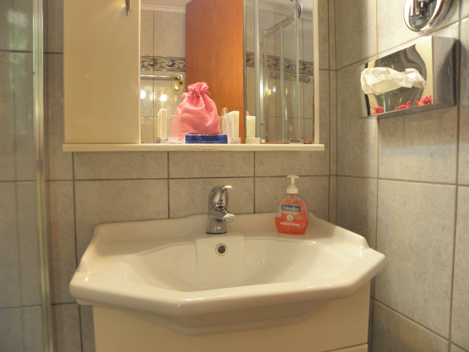 Bathroom 5, Irida Resort, Peloponnese