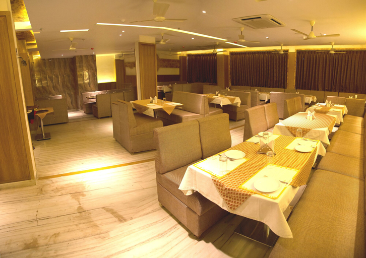 Food & Drinks 5, Hotel Madhuvan Serai, Udupi