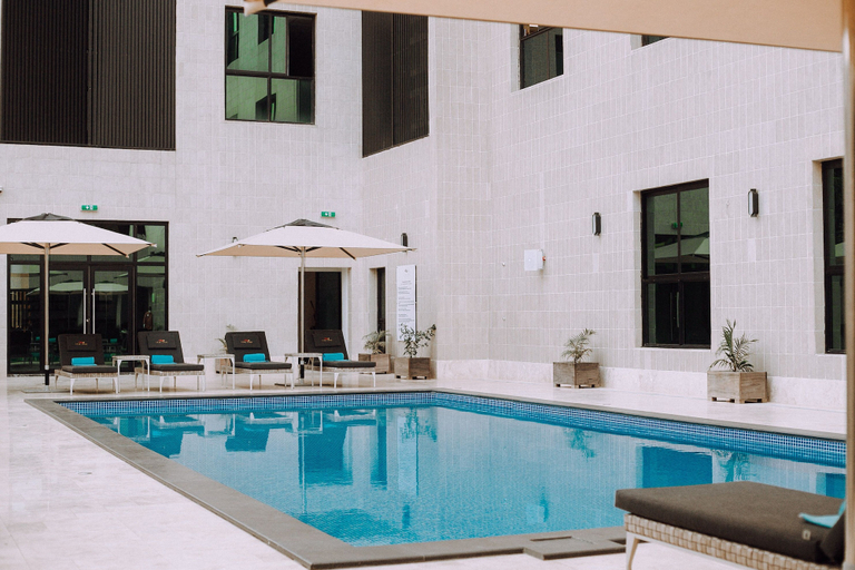 Sport & Beauty 3, Star Land Hotel Bastos, Mfoundi