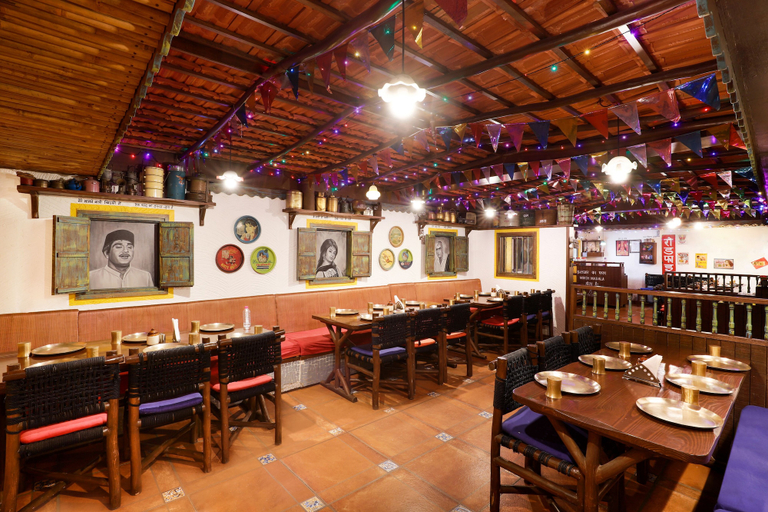 Food & Drinks 5, Keys Select by Lemon Tree Hotels, Gandhi Ashram, Ahmedabad, Ahmadabad