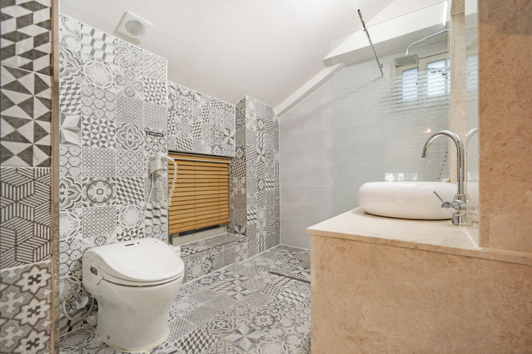 Bathroom 3, Goseong Hansan Marina Resort, Goseong