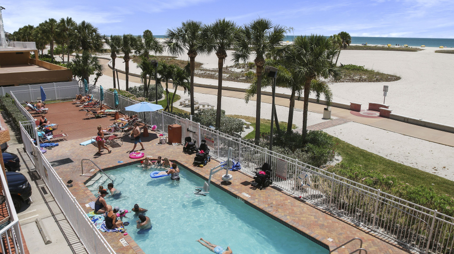Sport & Beauty 5, Surf Beach Treasure Island Resort, Pinellas