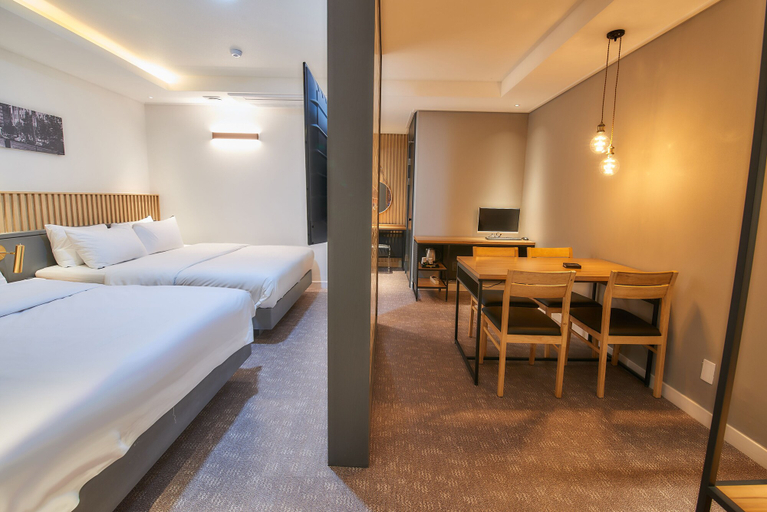 Bedroom 2, West In Hotel, Yeosu